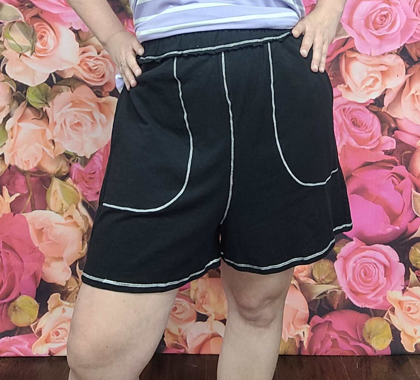 Zenana Contrast Stitch Shorts With Pockets