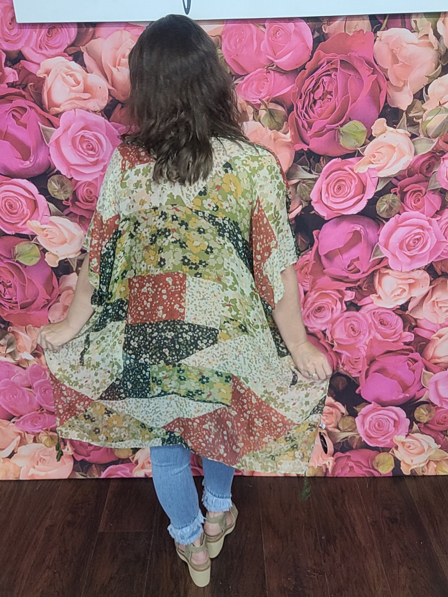 Allover Floral Print Kimono