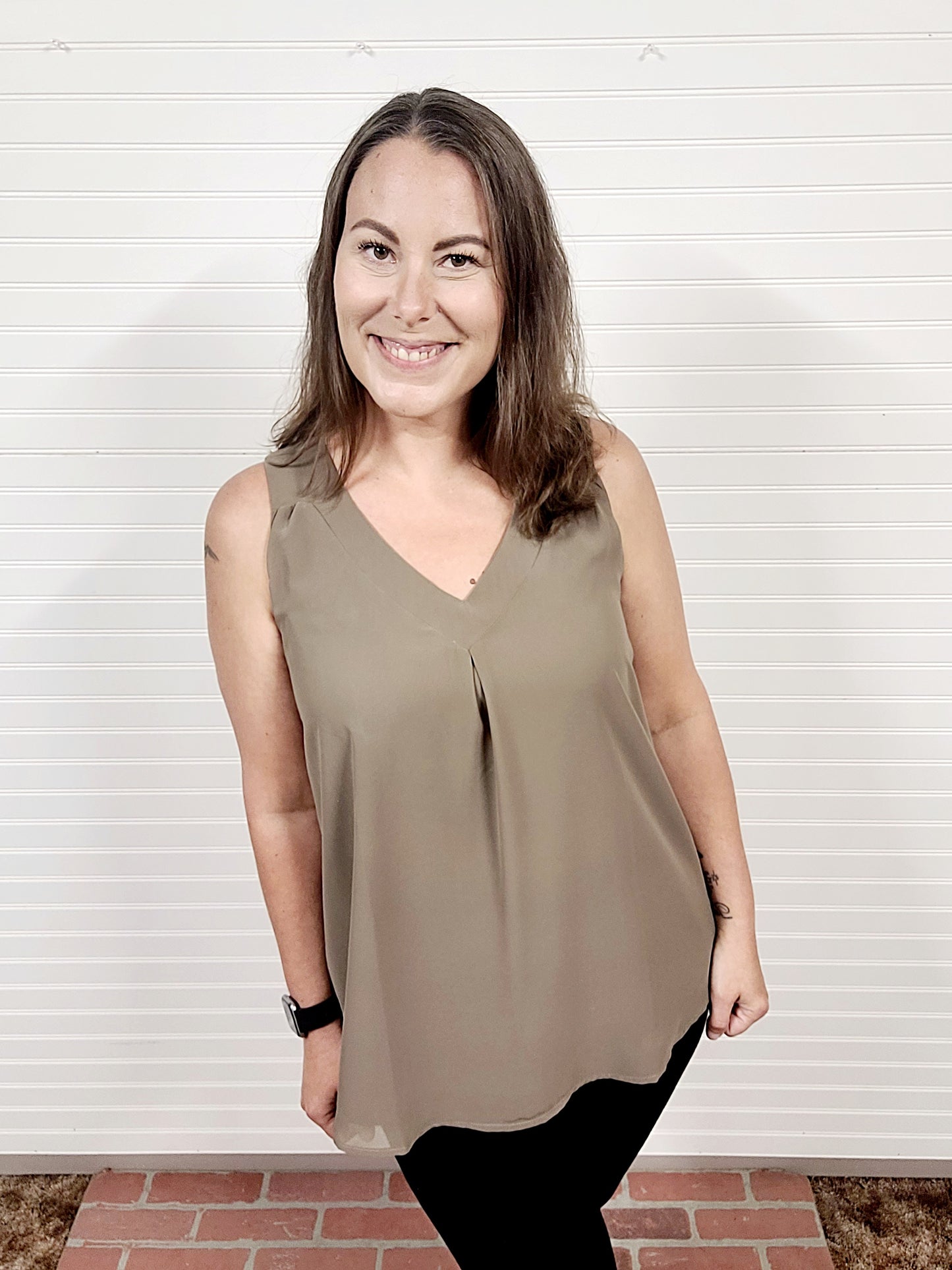 Chiffon Double Layer Sleeveless V-Neck Tank