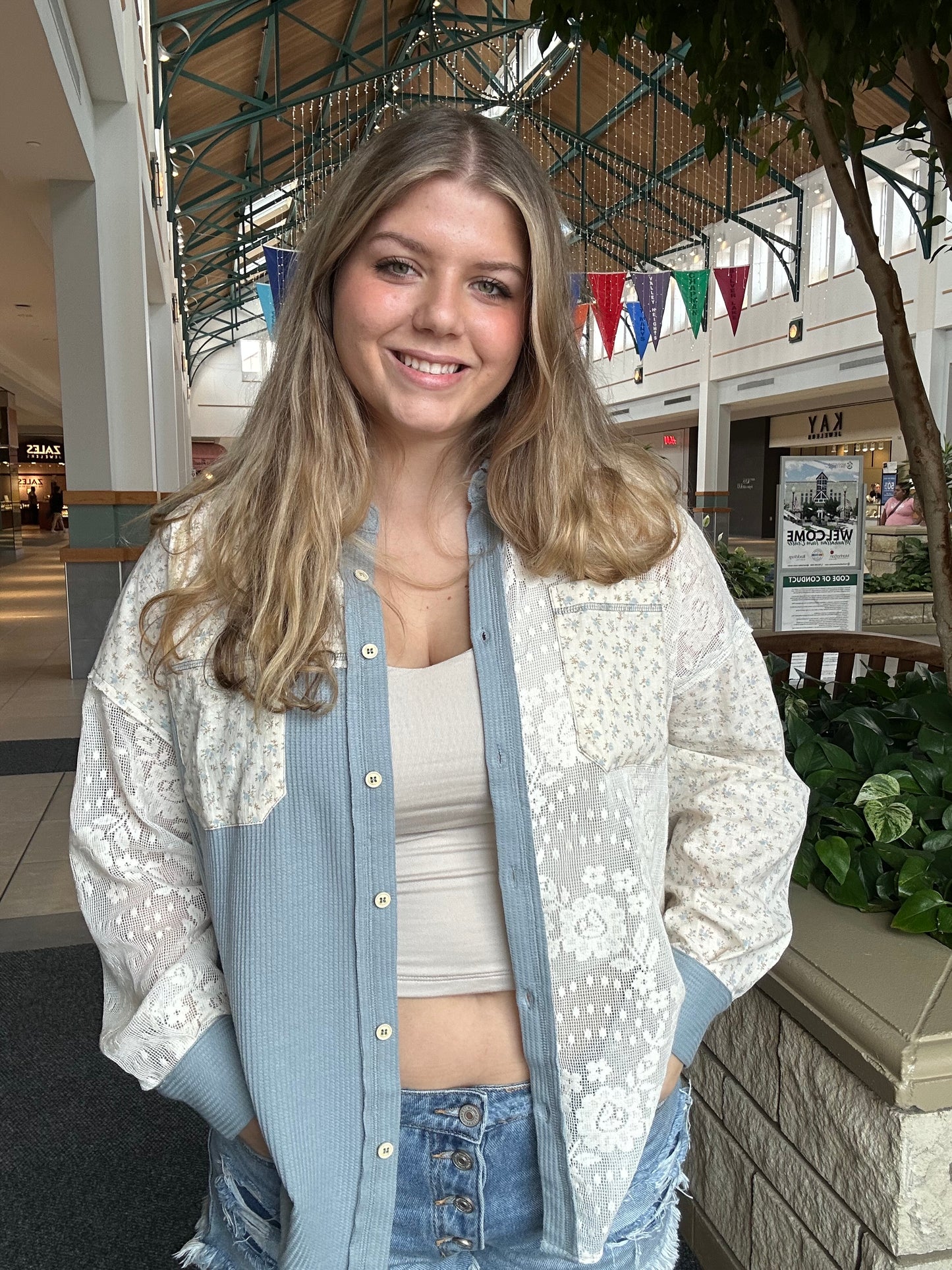 Contrast Ribbed Knit & Lace Shacket Jacket
