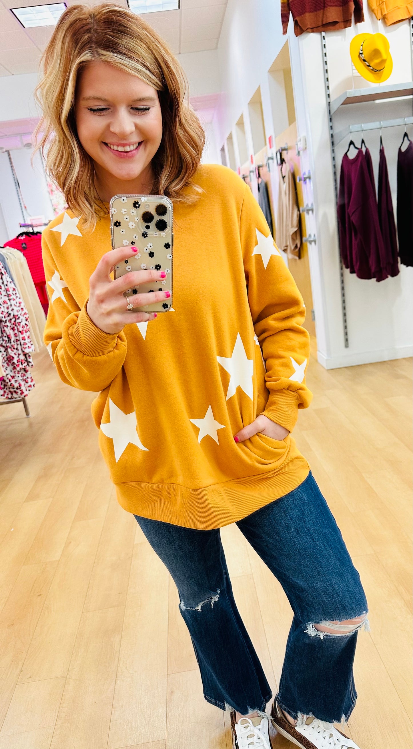Zenana Star Pattern Round Neck Sweatshirt
