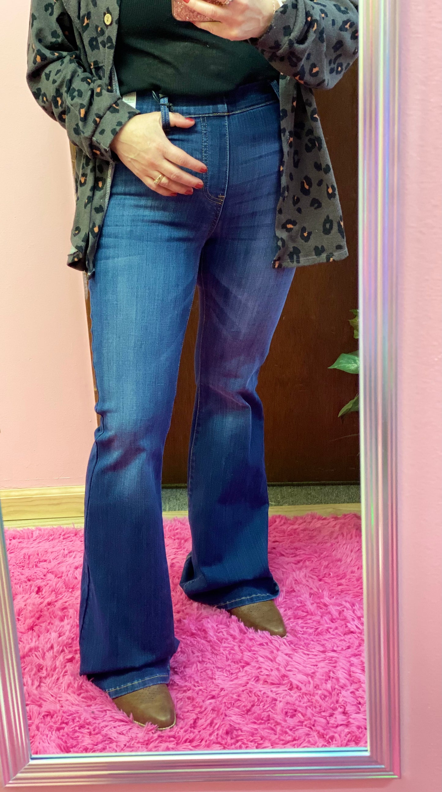 Judy Blue High Rise Pull On Flare Jeans