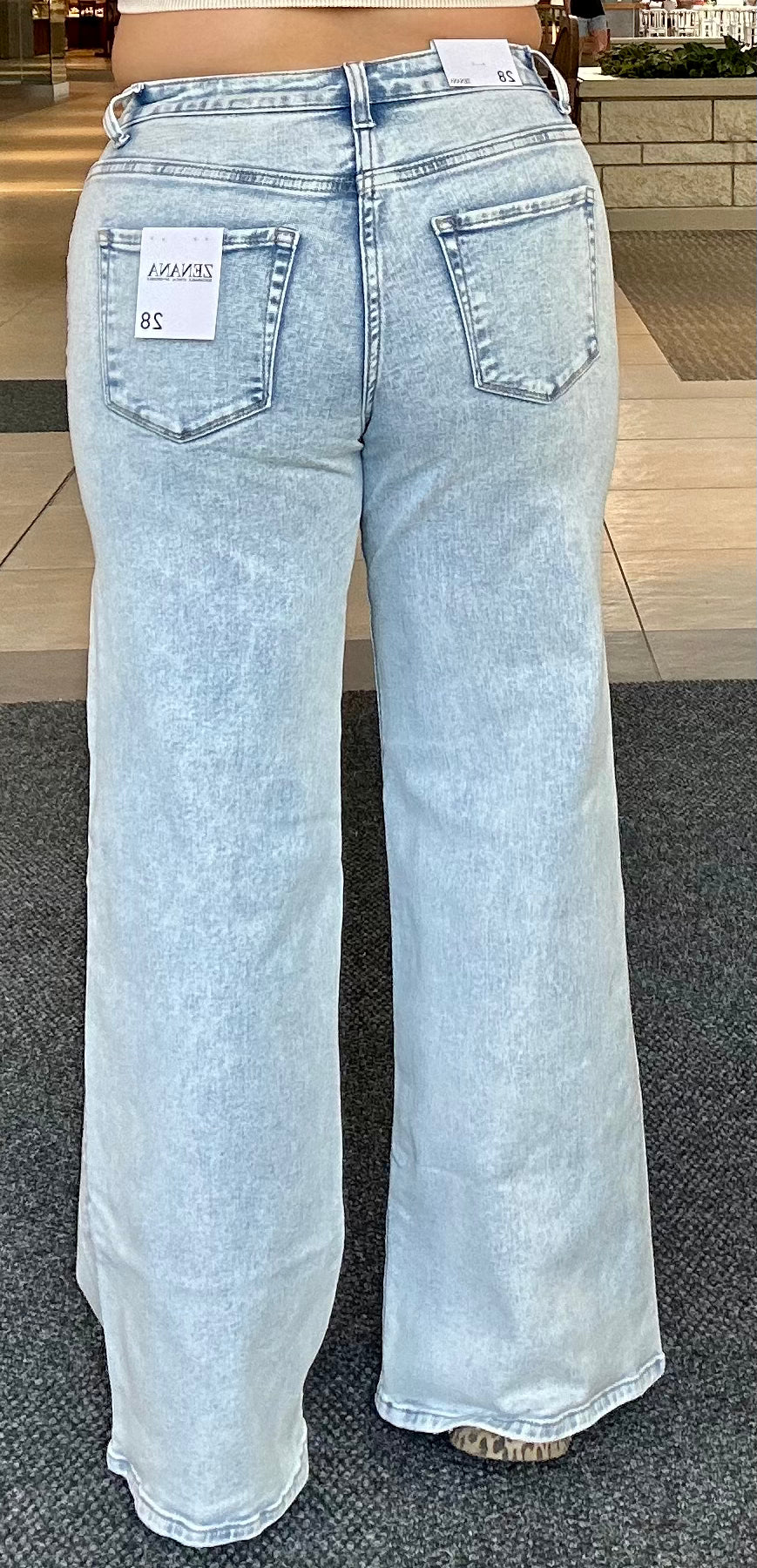 Daylight Wide Legs Jeans