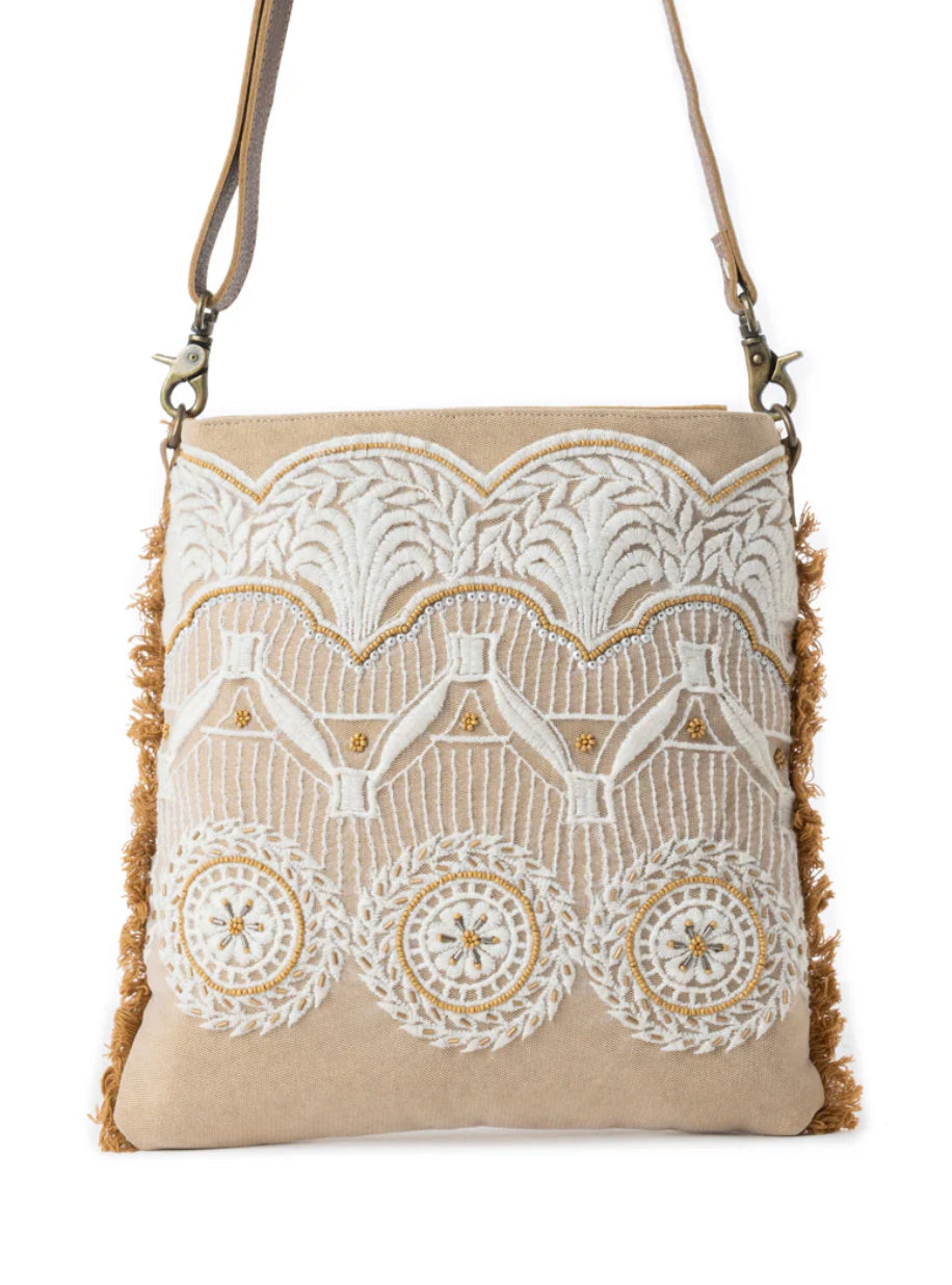 Prairie Lace Shoulder Bag// Myra