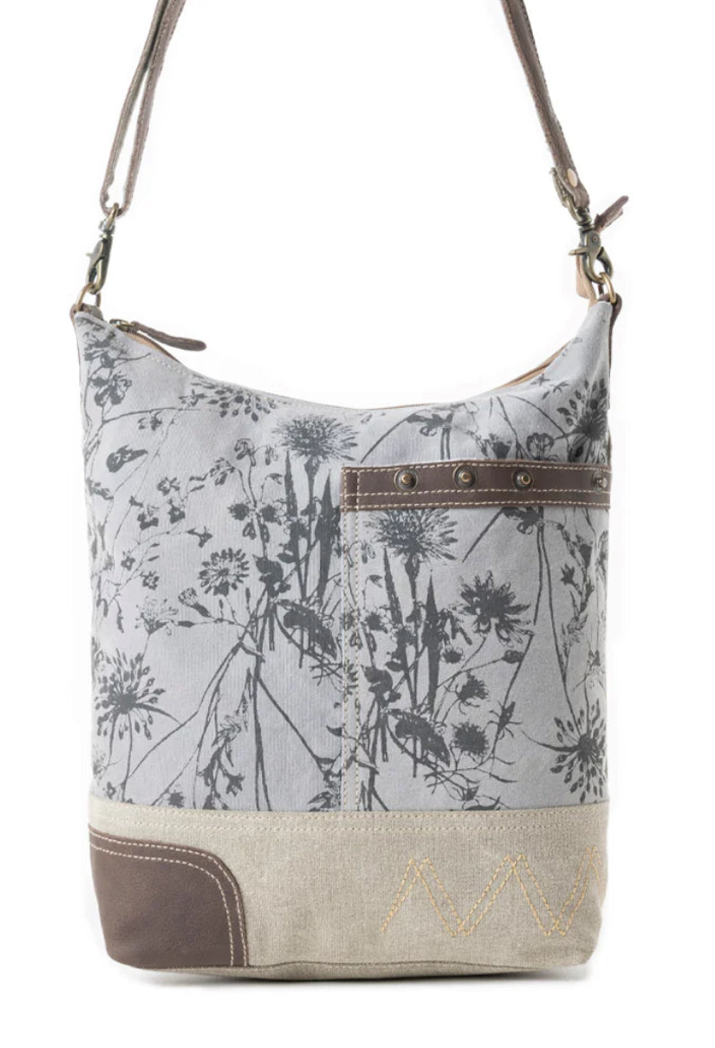 EcoFlora Western Shoulder Bag// Myra