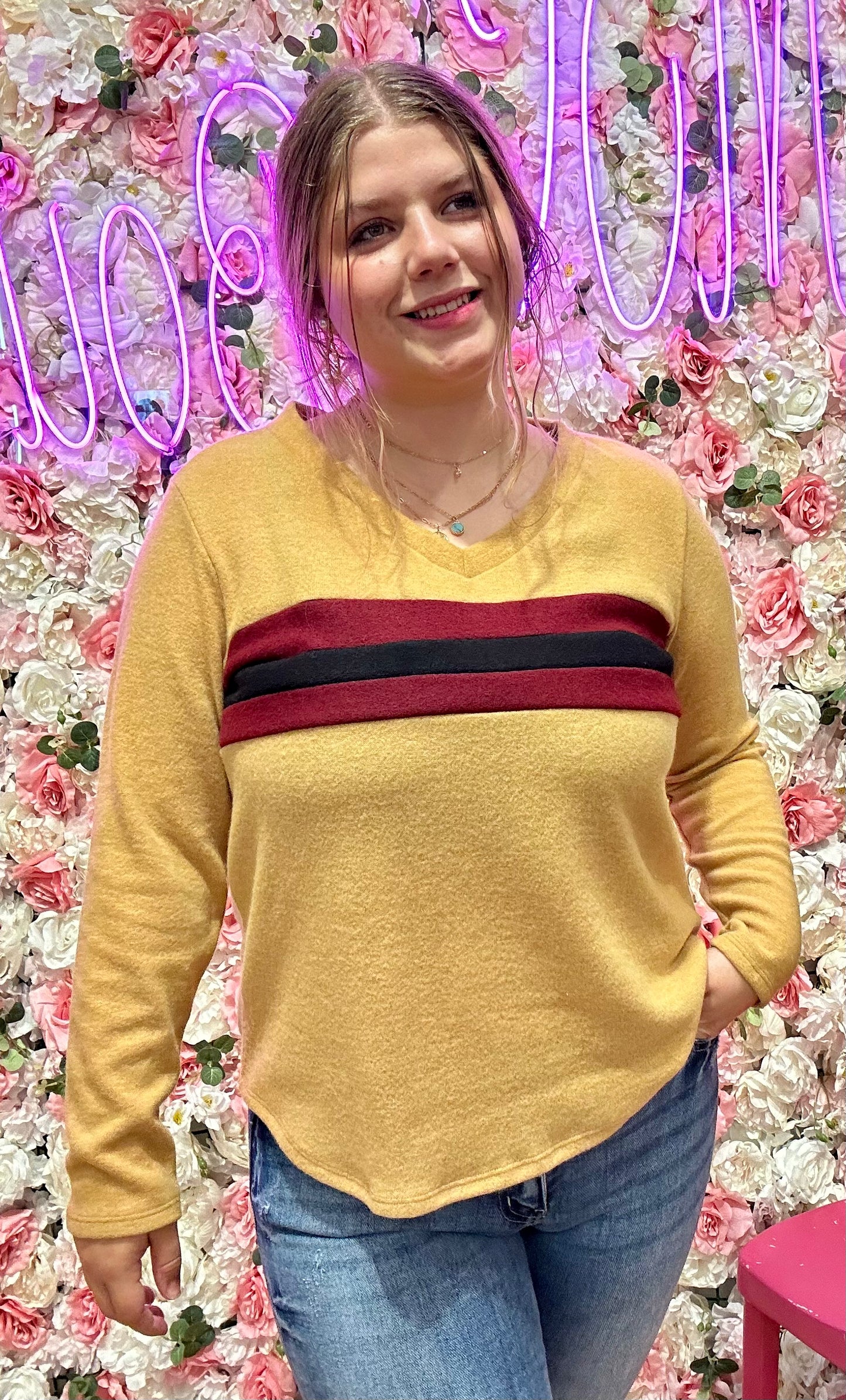 Color Block V Neck Knit Top