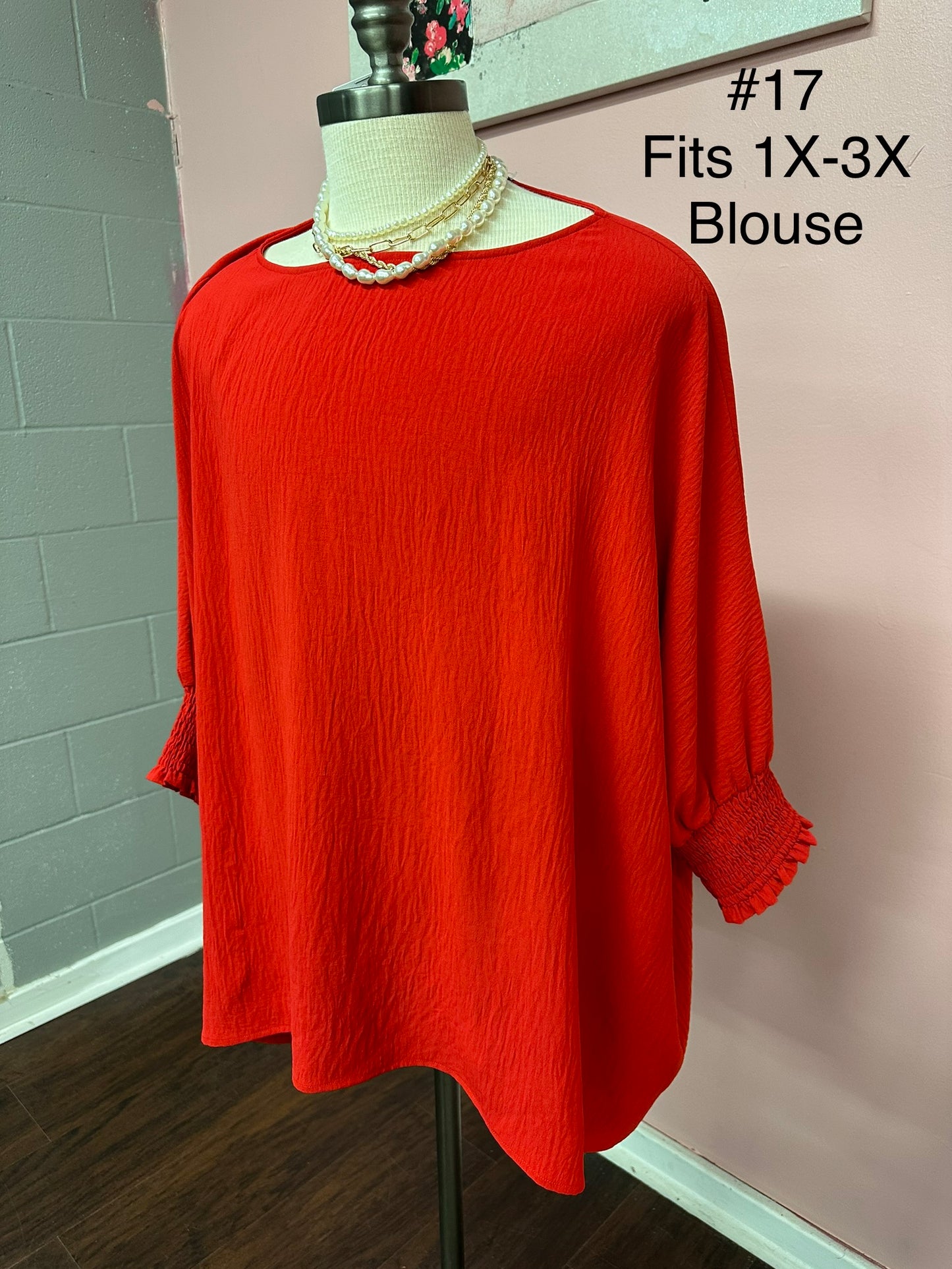 Oddi Mystree Short Sleeve Tops