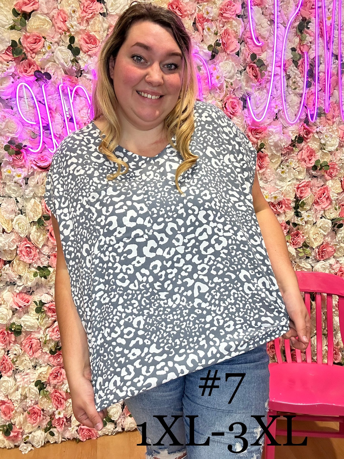 Oddi Mystree Short Sleeve Tops