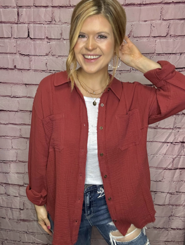 Frayed Hem Detail Solid Woven Shirt Top