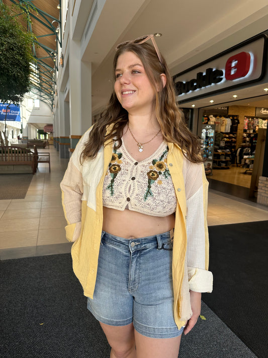 Long Sleeve Color Blocked Button Down Shirt