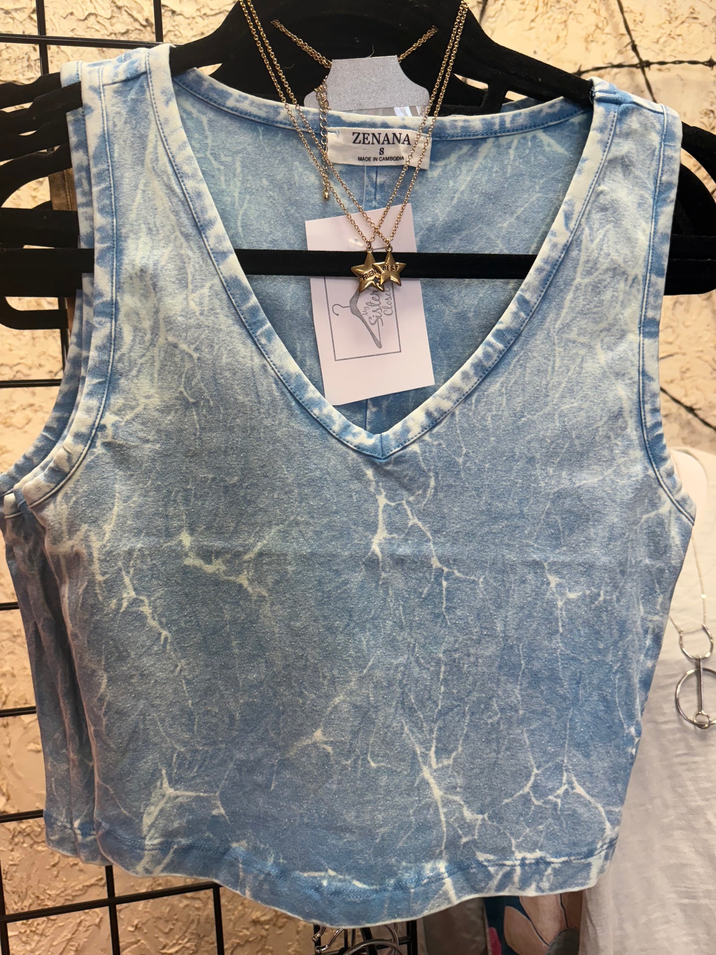 Acid wash cropped tank