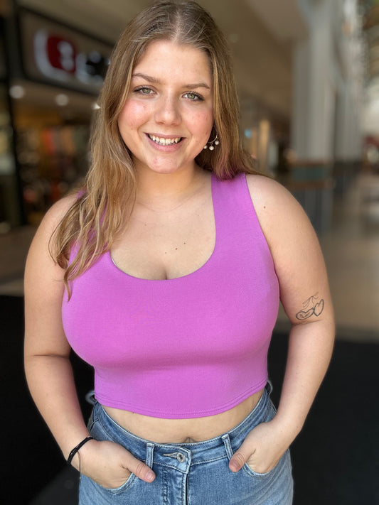 Double Layered Cropped Tank Top