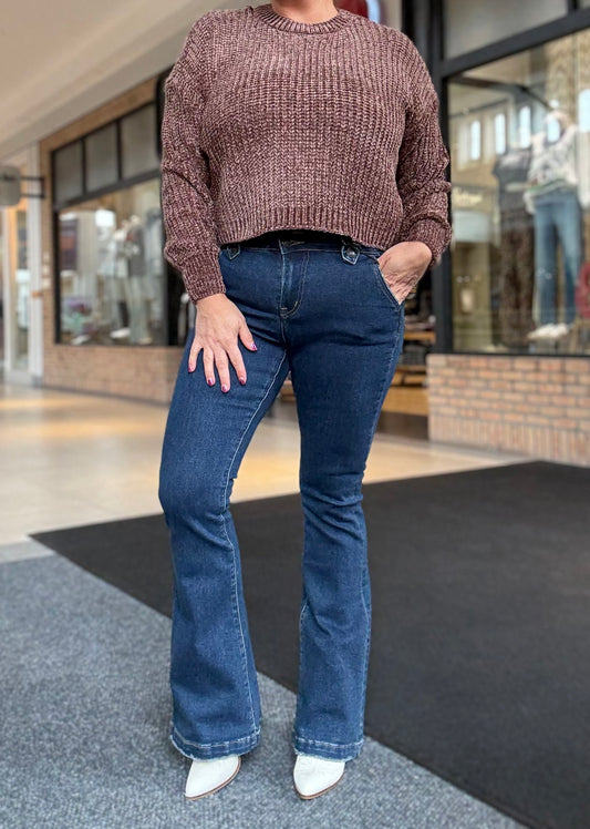 High rise flare w/ waist band detail// mica