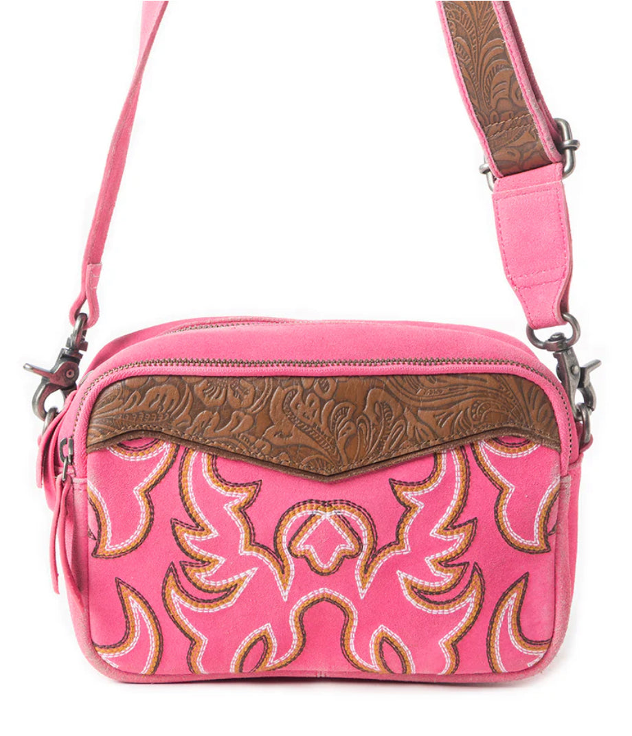Marla Range Shoulder Bag In Pink// Myra