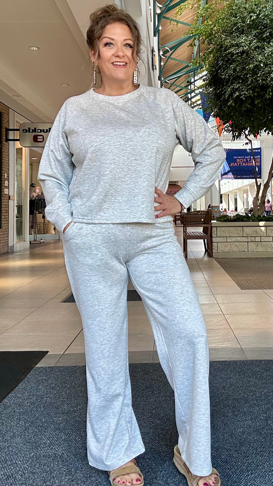 Scuba Crewneck Pullover & Pants 2 Pieces Set