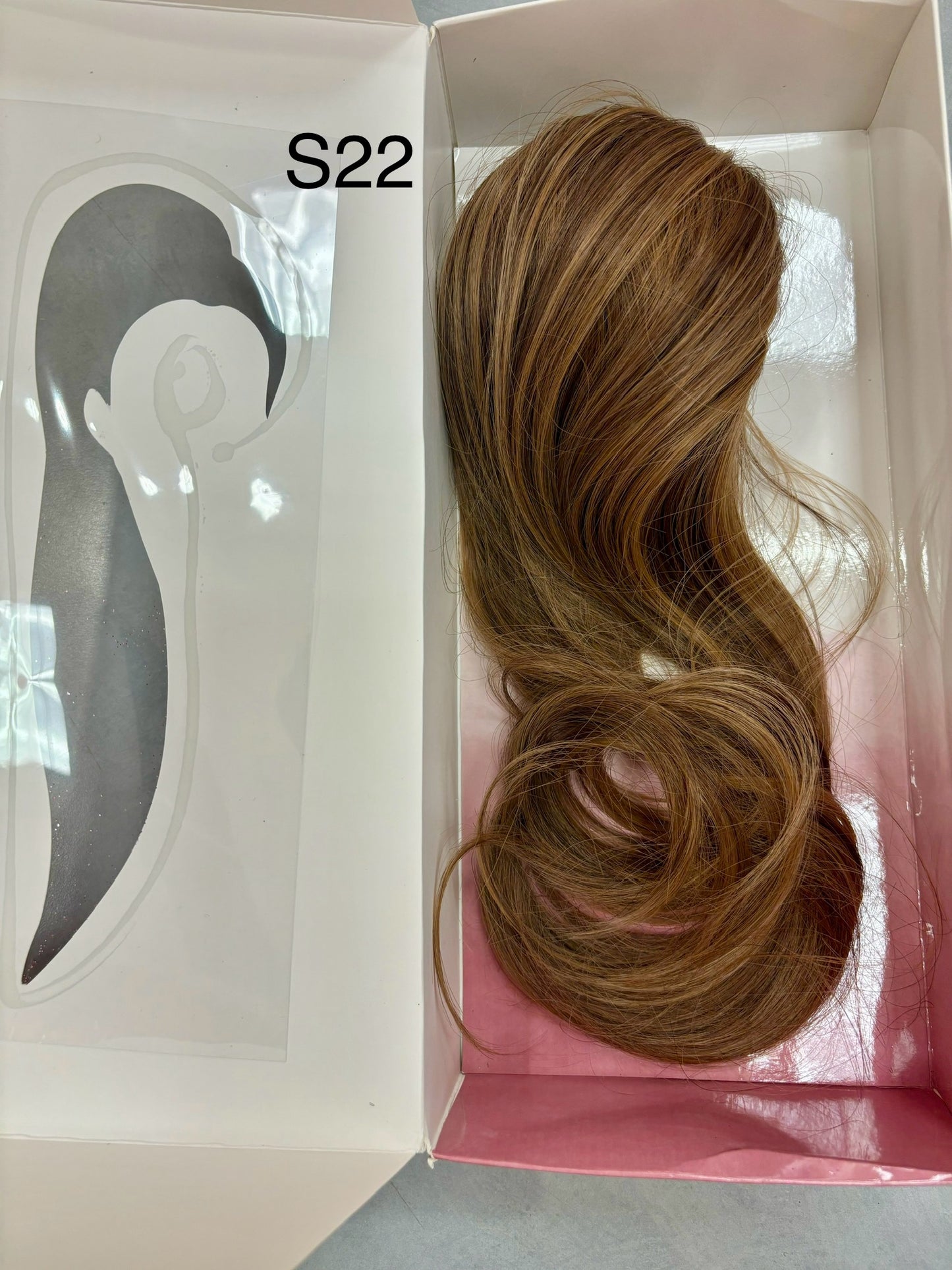Meghan Clip In Ponytail Hair Extension