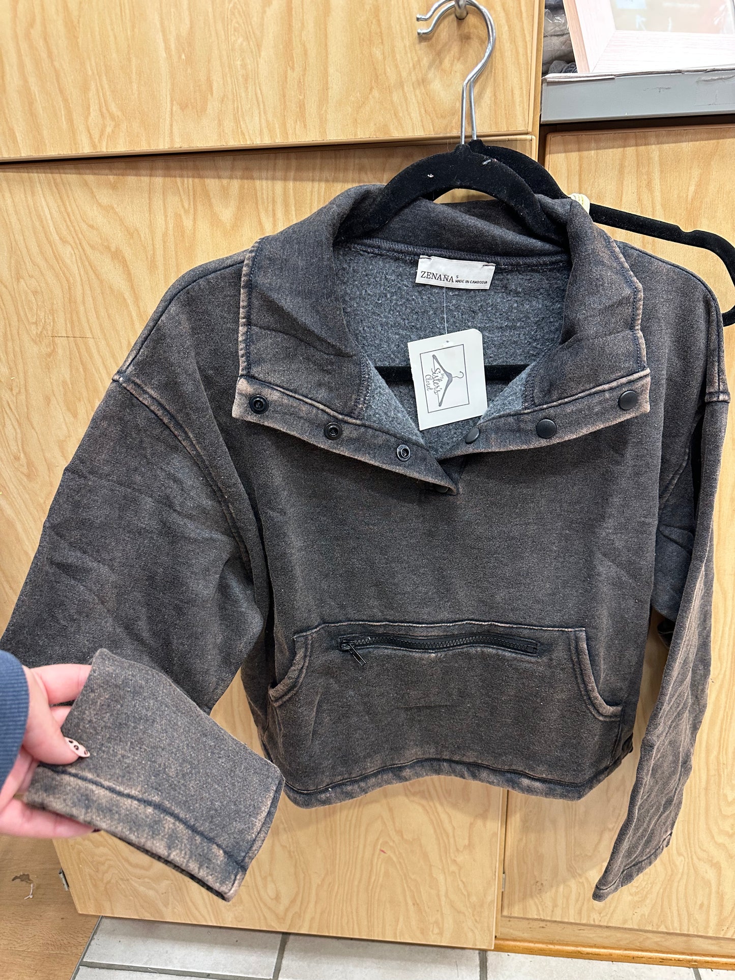 Acid Wash Cropped Pull Over w/ Zipper
